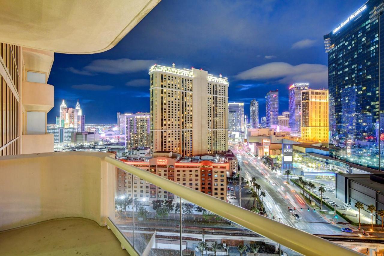 Balcony Full Strip View Suite Mgm Signature Free Valet Las Vegas Exterior foto